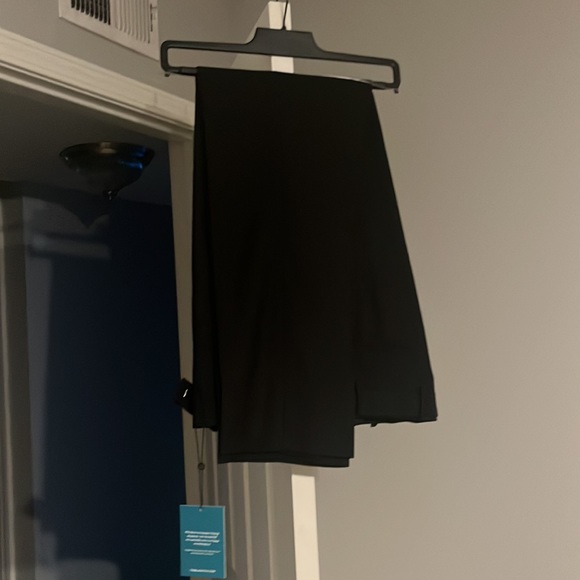 Black tux never worn - Picture 3 of 5